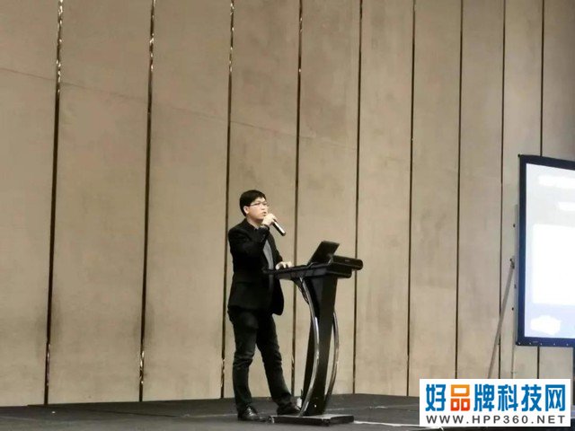 长虹受邀参加《集成天下读书会—成都站》，多款新品惊艳亮相 