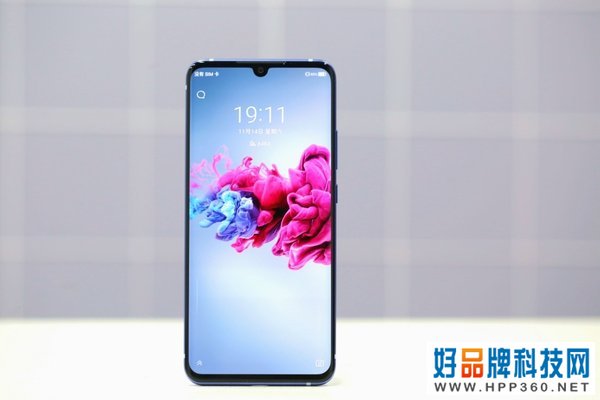 中兴Blade 20 Pro 5G：让人惊喜的轻薄5G体验