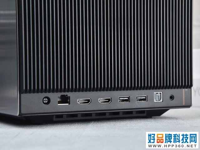 极米RS Pro 2评测：不止4K影院 更是客厅艺术品 