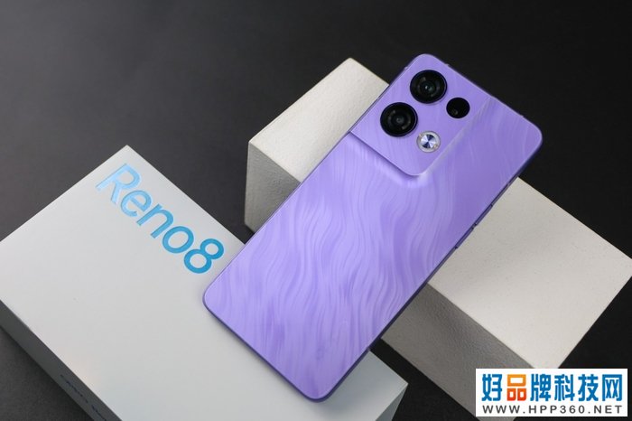 OPPO Reno8 Pro鸢尾紫图赏：夏日里盛放的一抹优雅