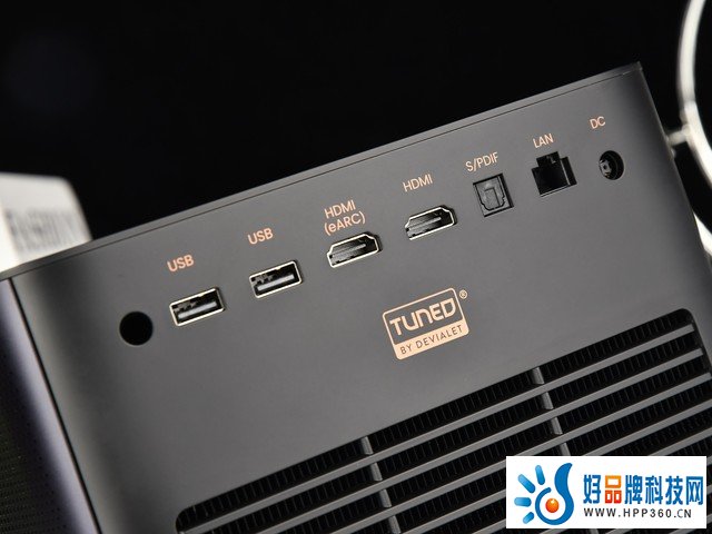 2500 CVIA流明 专业色彩 AOC K1S ALPD激光投影评测