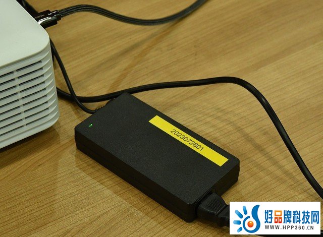 体积小巧能耗超低 优派LS740HD高亮激光投影机评测